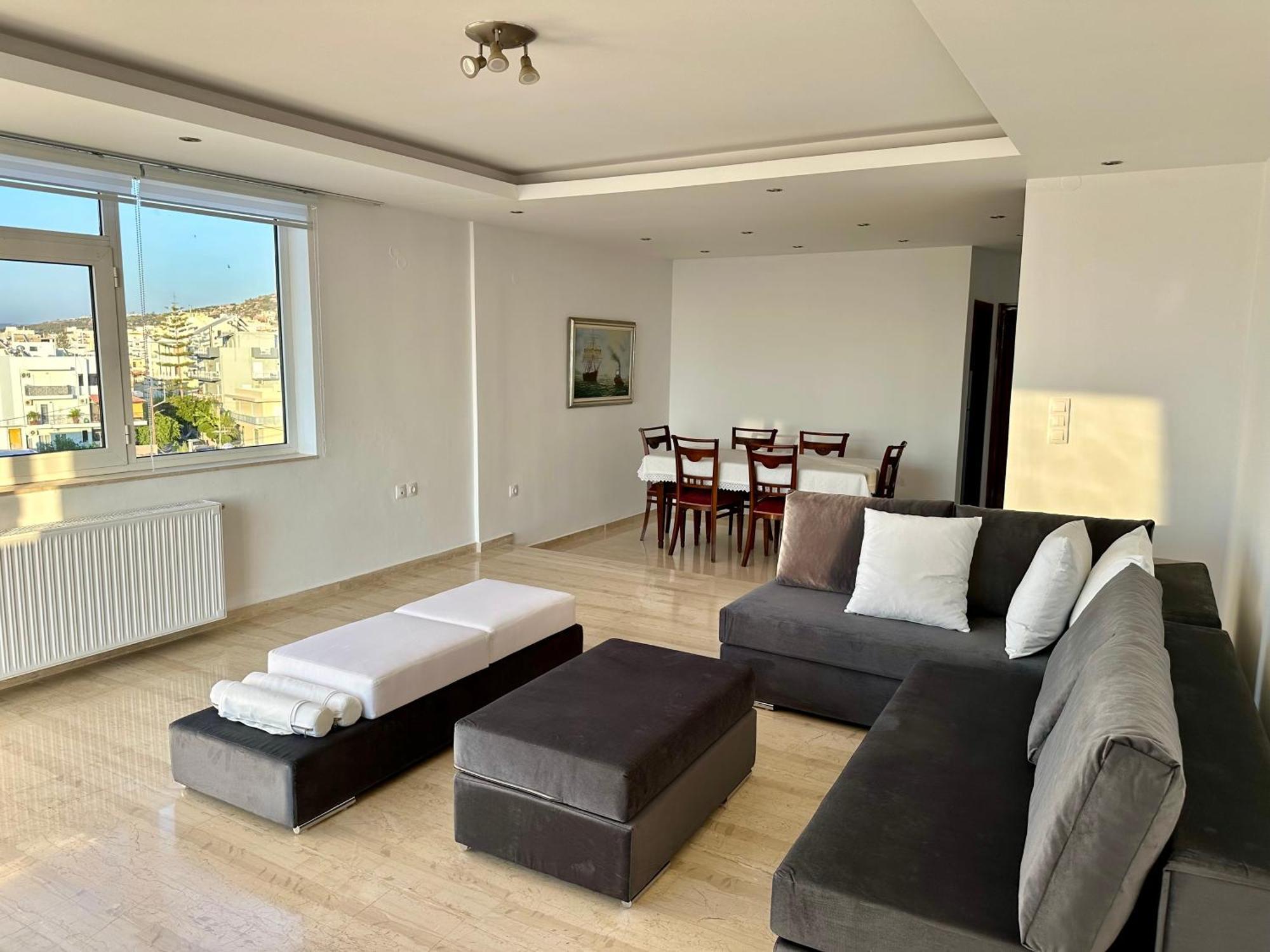Nikolaos Seaview Rétino